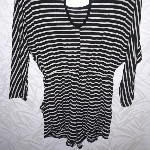 Striped Romper - Picture 2 of 3